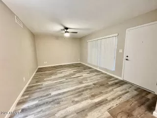 Photo #4: 6281251 Listing 