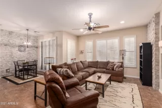 Photo #3: 6281456 Listing