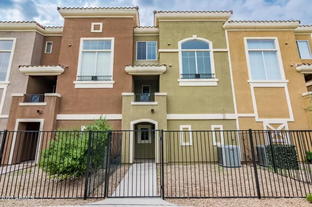 MLS: 6281506 Condo For Sale