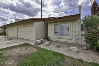 Photo #2: 6281507 Listing 