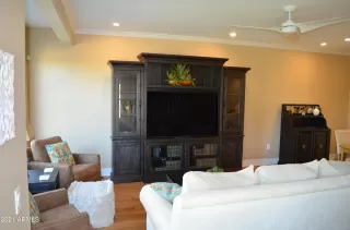 Photo #5: 6281622 Listing 