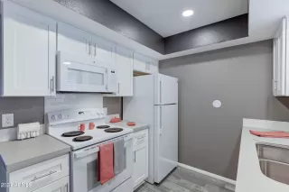 Photo #1: 6281657 Listing