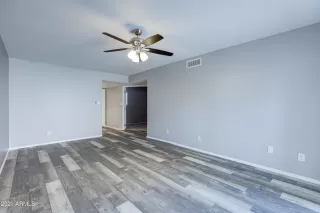 Photo #6: 6281657 Listing