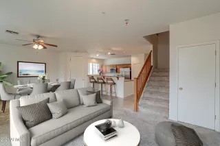 Photo #2: 6281771 Listing