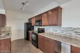 Photo #1: 6281782 Listing