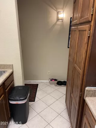 Photo #2: 6281806 Listing