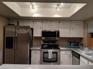 Photo #4: 6281816 Listing