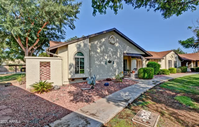 MLS: 6282001 Condo For Sale