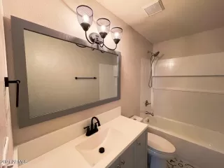 Photo #4: 6282070 Listing 