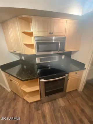 Photo #3: 6282127 Listing