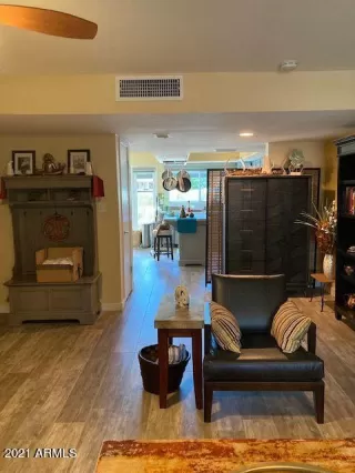 Photo #4: 6282184 Listing