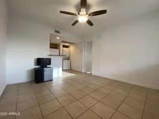 Photo #3: 6282262 Listing