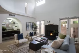 Photo #4: 6282290 Listing