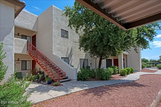 MLS: 6282445 Condo For Sale