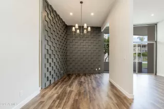 Photo #4: 6282574 Listing 