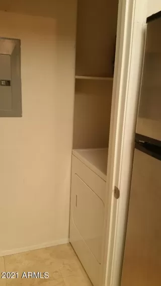 Photo #4: 6282596 Listing