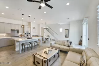 Photo #6: 6282632 Listing 