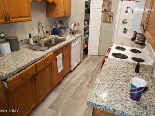 Photo #4: 6282800 Listing