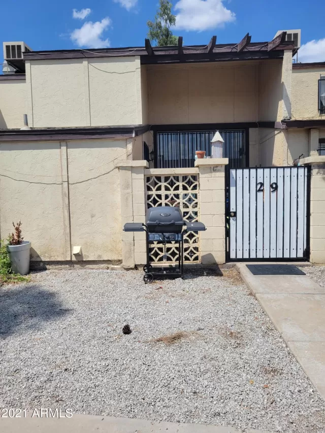 MLS: 6282832 Condo For Sale