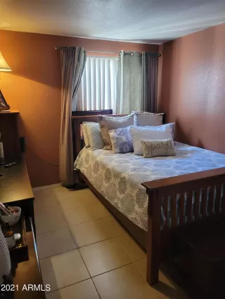 Photo #4: 6282832 Listing