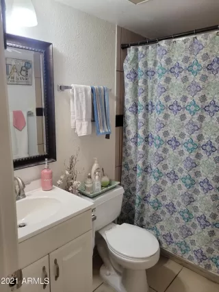 Photo #5: 6282832 Listing