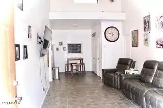 Photo #2: 6282989 Listing