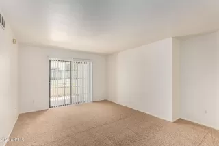 Photo #3: 6283083 Listing