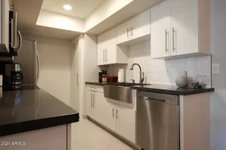 Photo #3: 6283096 Listing