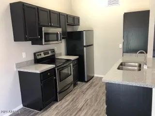 Photo #4: 6283136 Listing