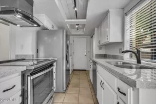 Photo #2: 6283274 Listing