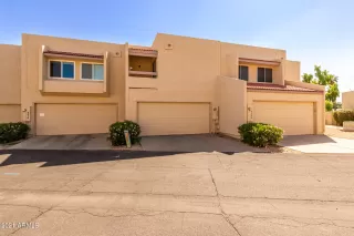 Photo #2: 6283347 Listing 