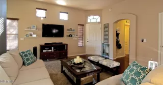 Photo #5: 6283381 Listing