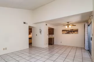 Photo #3: 6283536 Listing 