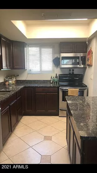 Photo #5: 6283642 Listing