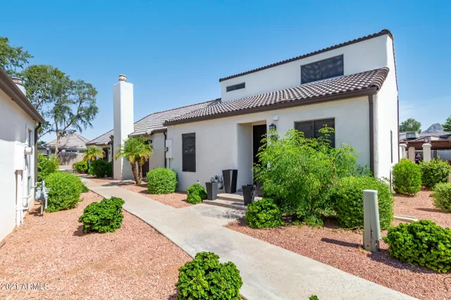 MLS: 6283689 Condo For Sale