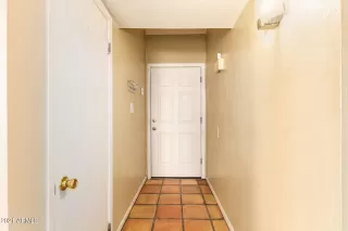 Photo #2: 6283689 Listing