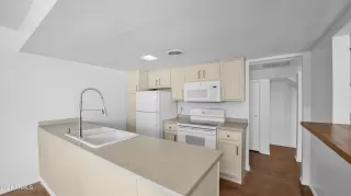 Photo #3: 6283699 Listing 