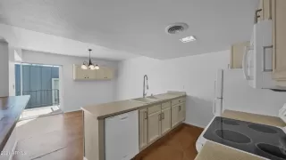 Photo #4: 6283699 Listing 