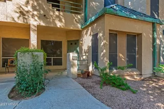 Photo #2: 6283733 Listing