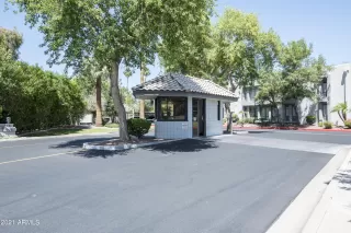 Photo #2: 6283811 Listing