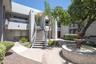 Photo #3: 6283811 Listing