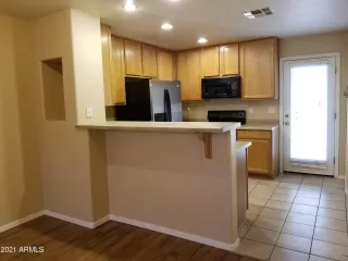 Photo #4: 6283875 Listing