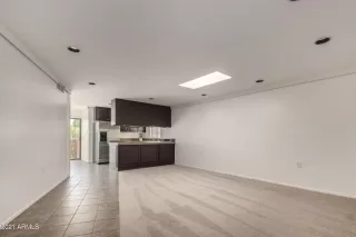 Photo #3: 6283941 Listing