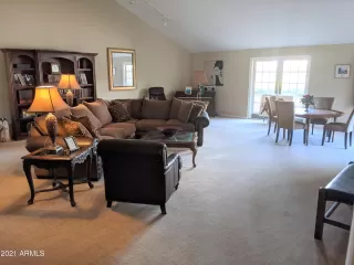 Photo #2: 6284036 Listing