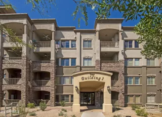 Photo #2: 6284133 Listing