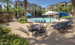 Photo #5: 6284133 Listing