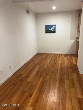 Photo #3: 6284158 Listing