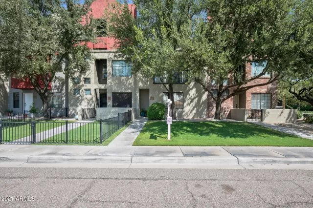 MLS: 6284193 Condo For Sale