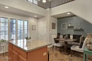 Photo #3: 6284193 Listing