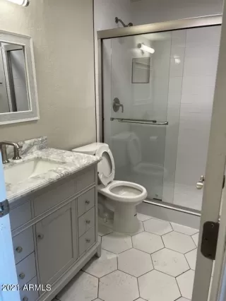 Photo #2: 6284377 Listing 